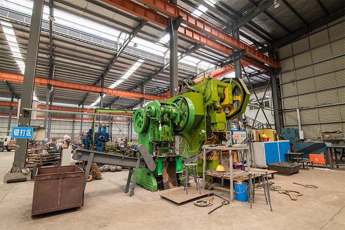 睢寧網(wǎng)架配件-錐頭加工車(chē)間